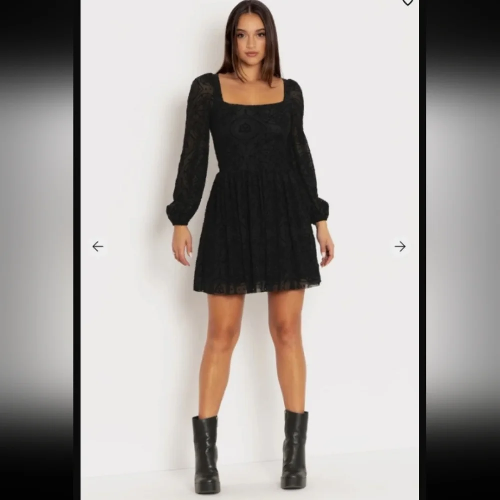 Blackmilk Enchantment Square Neck Dress, XS - Picture 1 of 11